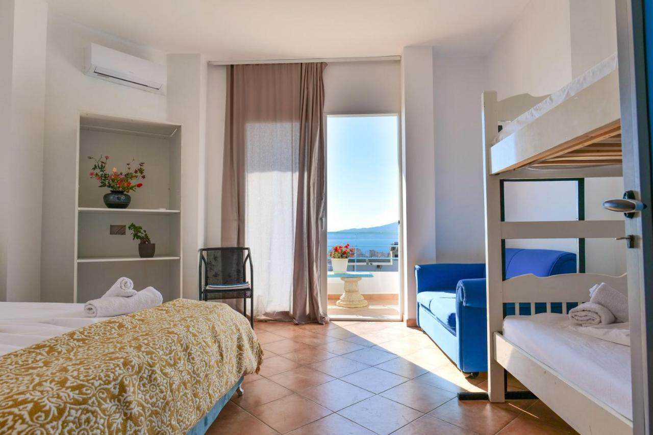Hotel Leon ساراندا الغرفة الصورة
