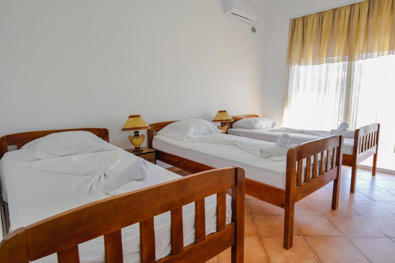 Hotel Leon ساراندا المظهر الخارجي الصورة